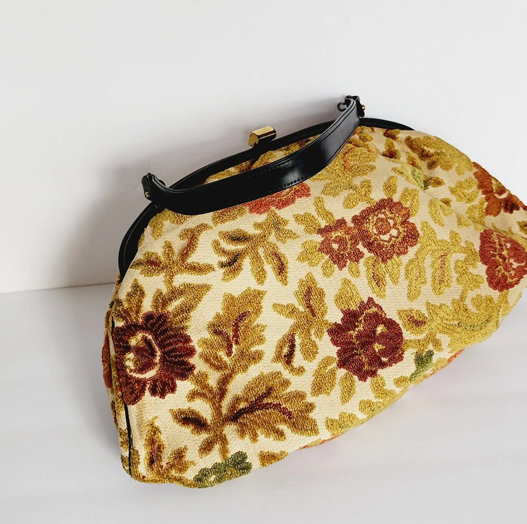 1960s Tapestry Bag Oversized Purse in Beige and Red Flowers