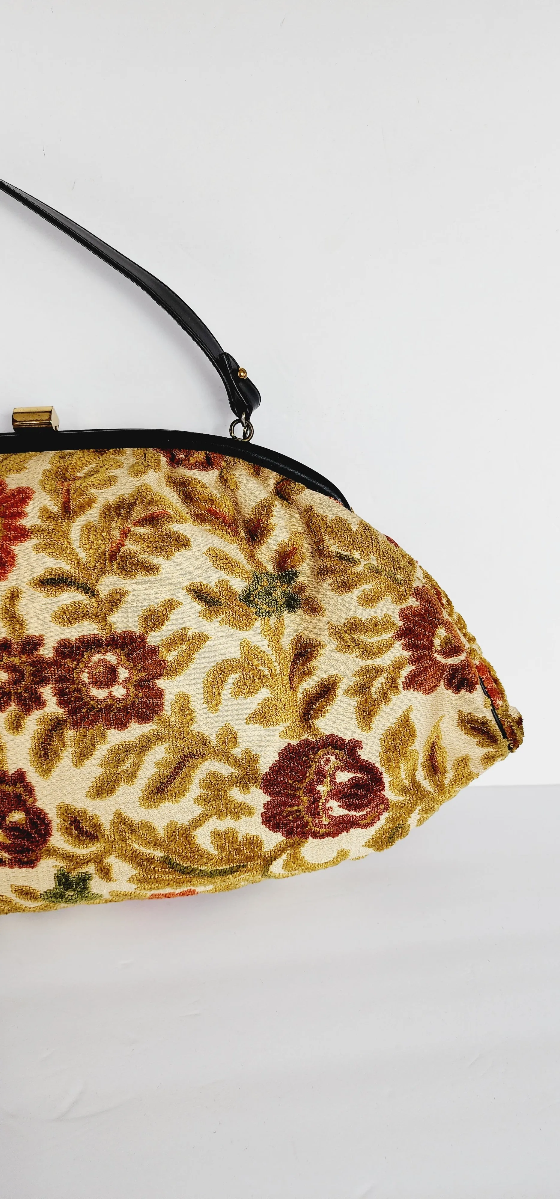 1960s Tapestry Bag Oversized Purse in Beige and Red Flowers