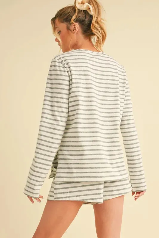 Aemi Co Drawstring Contrast Striped Shorts