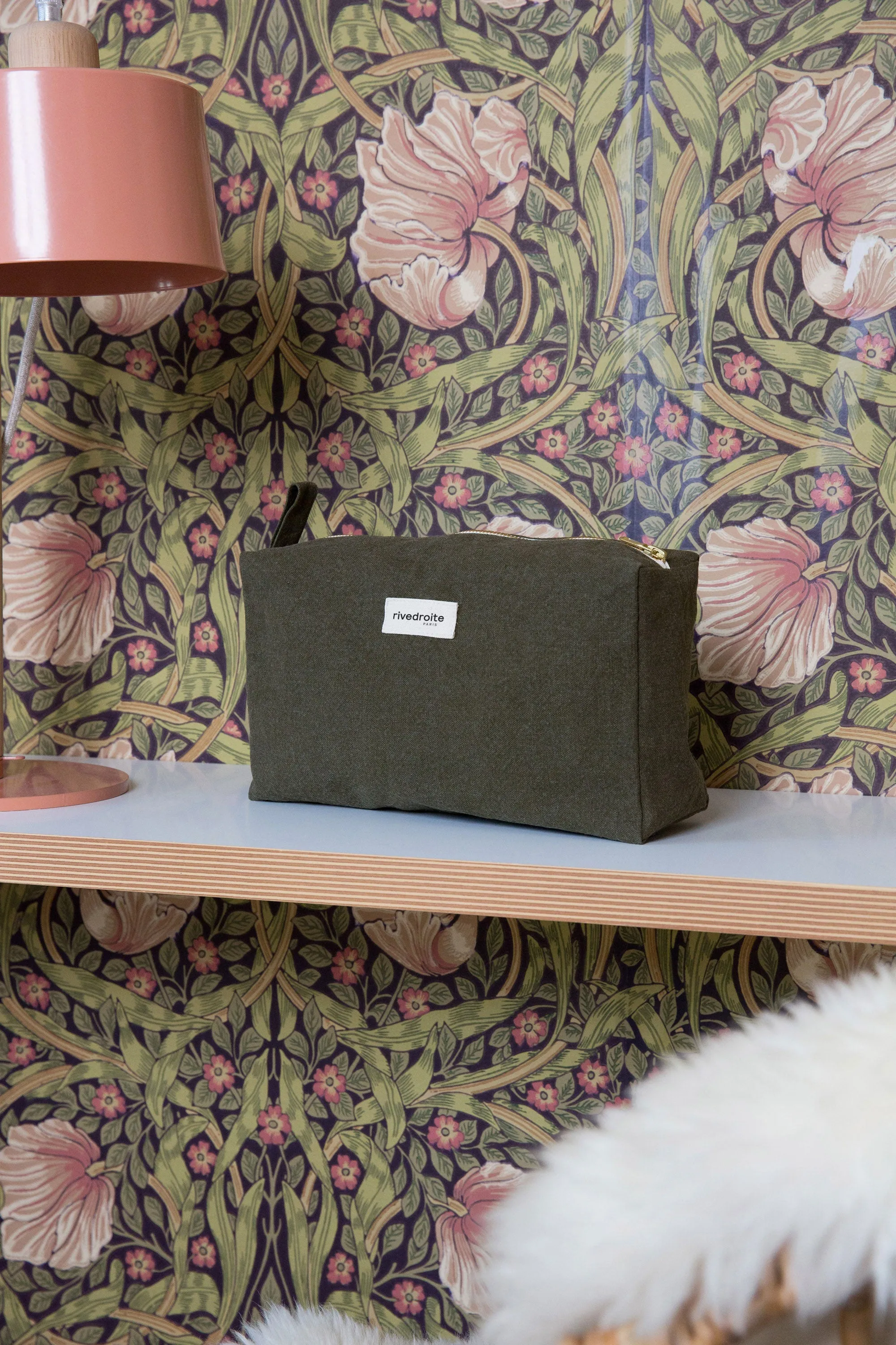 Alma the maternity toiletry bag - Recycled cotton Military Green
