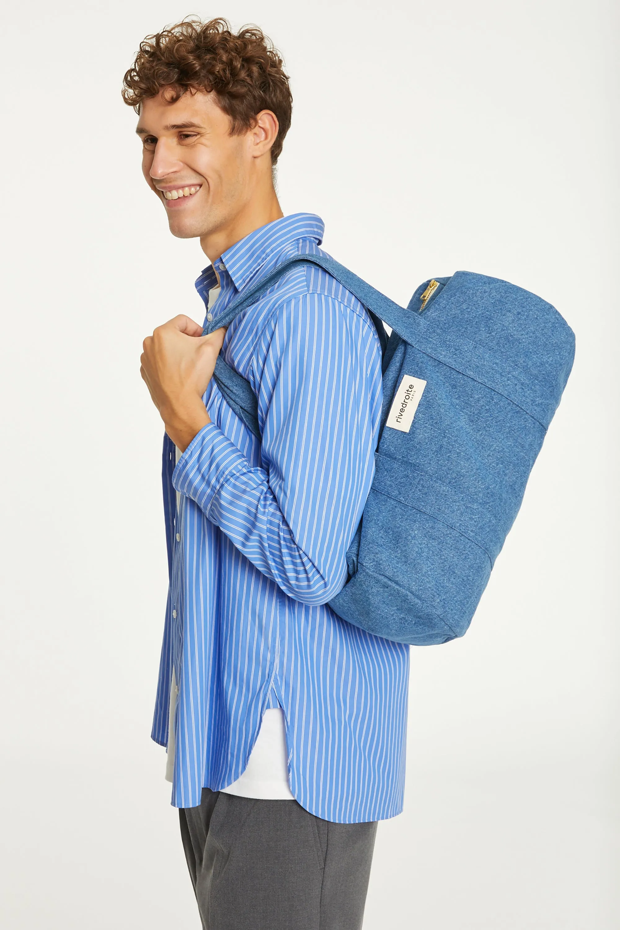 Ballu the small duffel bag - Upcycled stonewashed denim