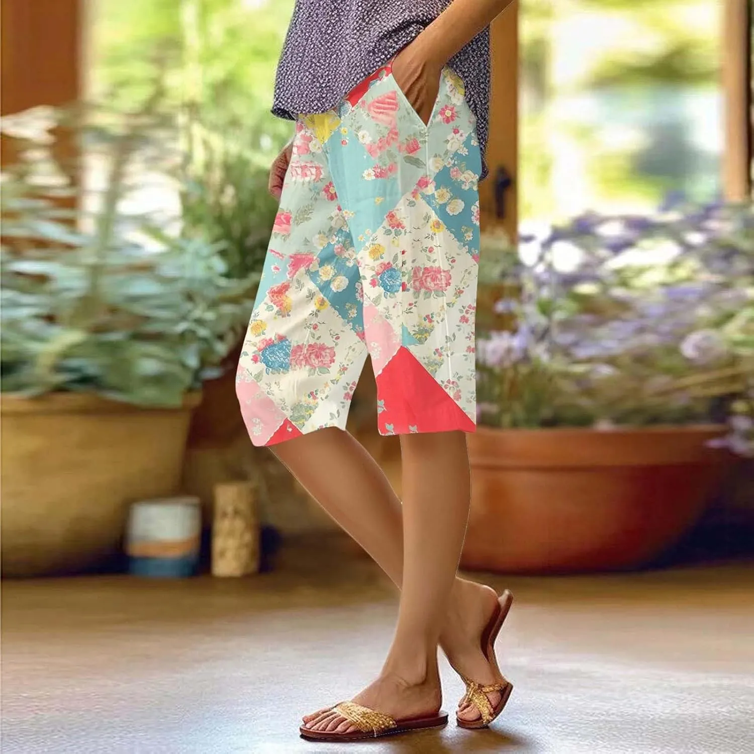 Bermuda Shorts for Women Trendy High Waist Knee Length Short Pants Comfy Summer Boho Floral Print Shorts with Pocket