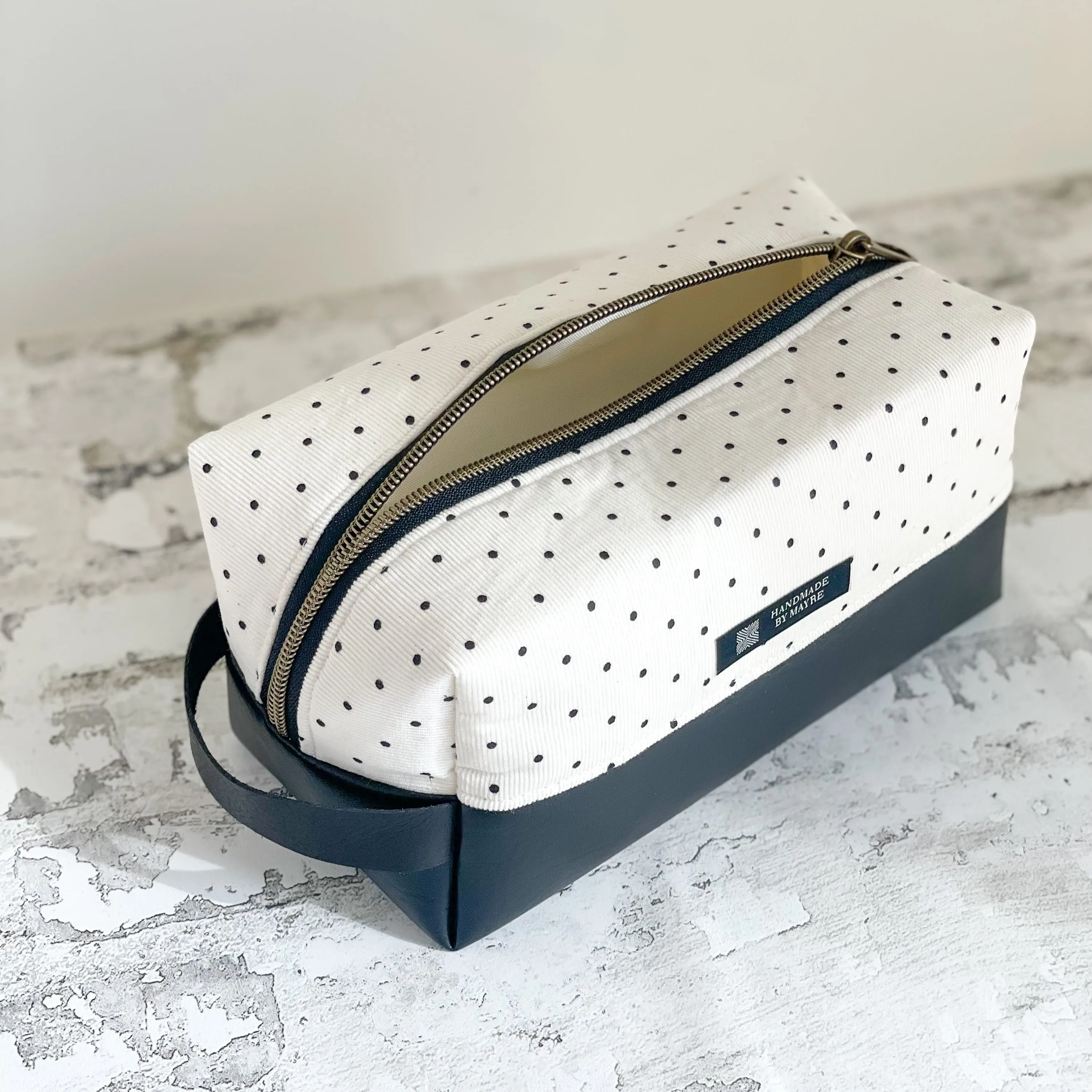 Boxy Pouch