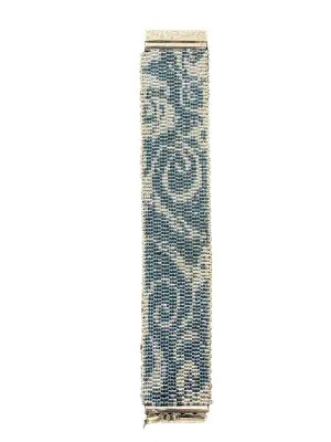 Bracelet with Clasp Closure