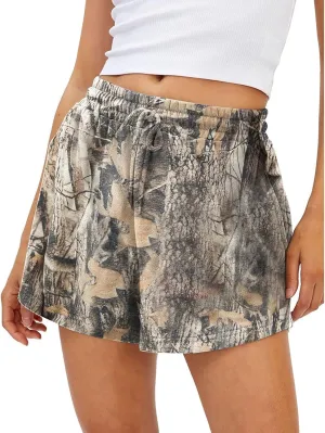 Camo Shorts Women Casual Elastic Waist Lounge Shorts Maple Leaf Print Drawstring Camouflage SweatShorts with Pocket