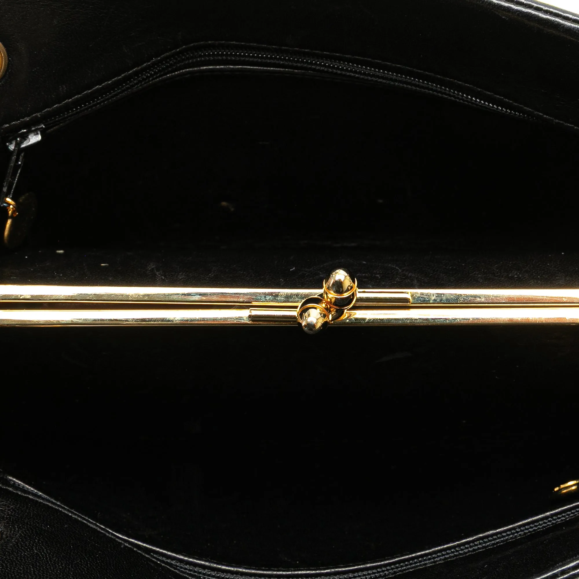 CC Chevron Lambskin Frame Chain Shoulder Bag