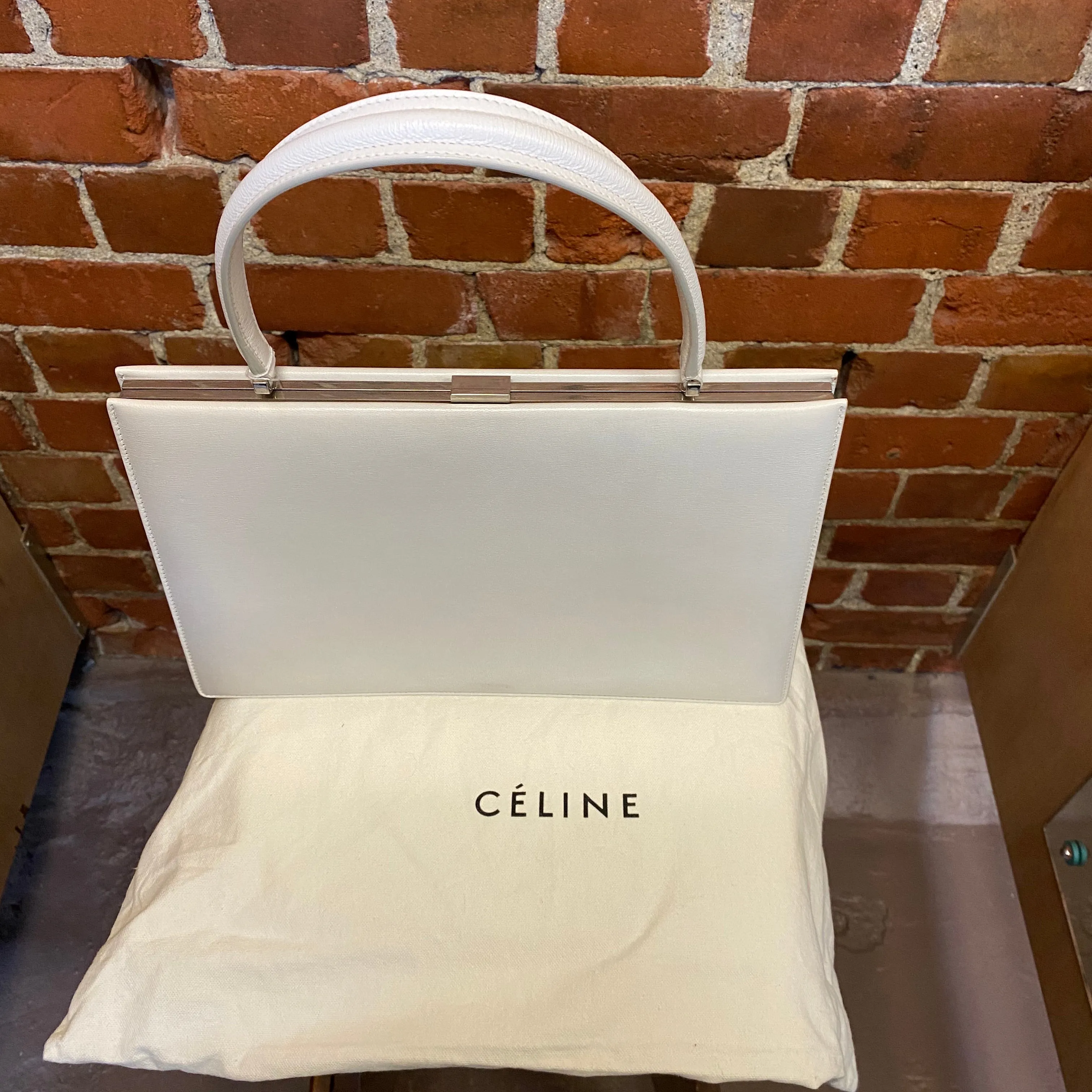 CELINE 2019 Boxy leather handbag