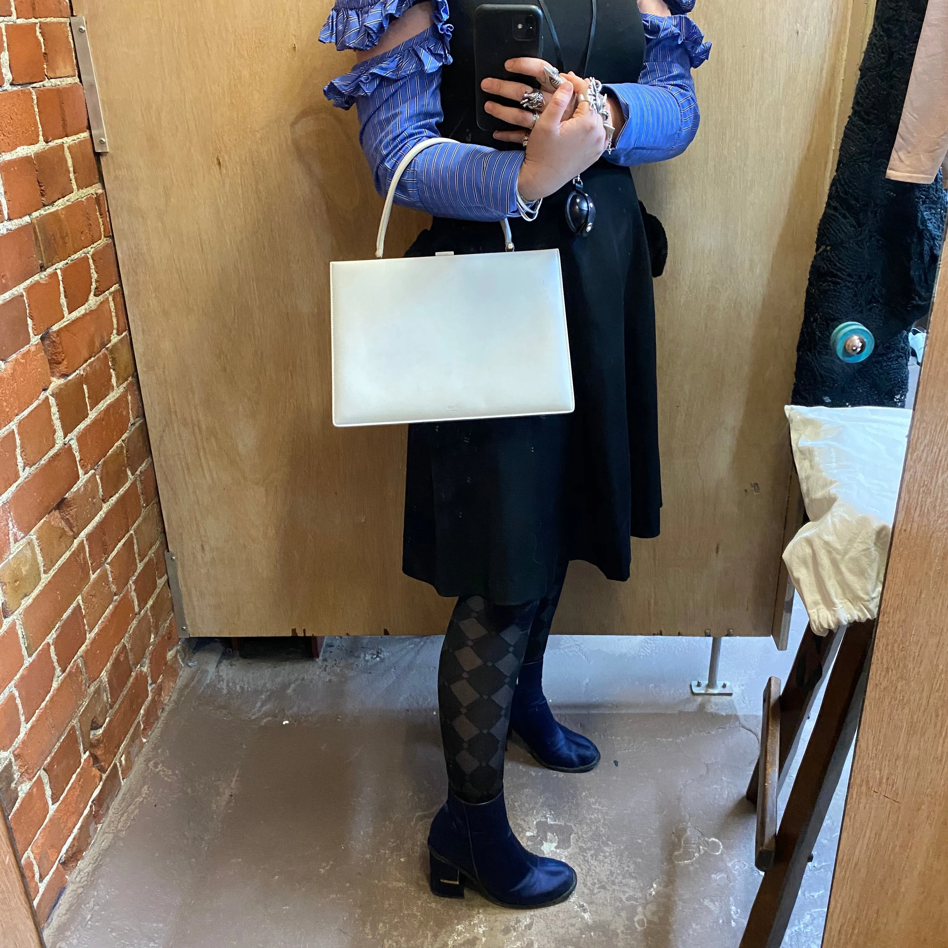 CELINE 2019 Boxy leather handbag