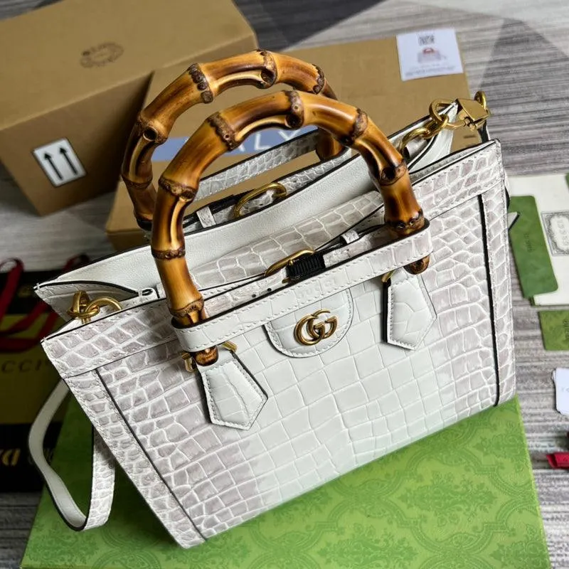 Charm - GG Bags - 1498