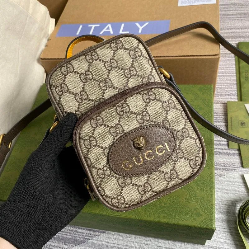Charm - GG Bags - 2110