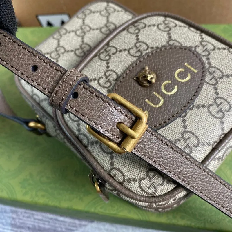 Charm - GG Bags - 2110