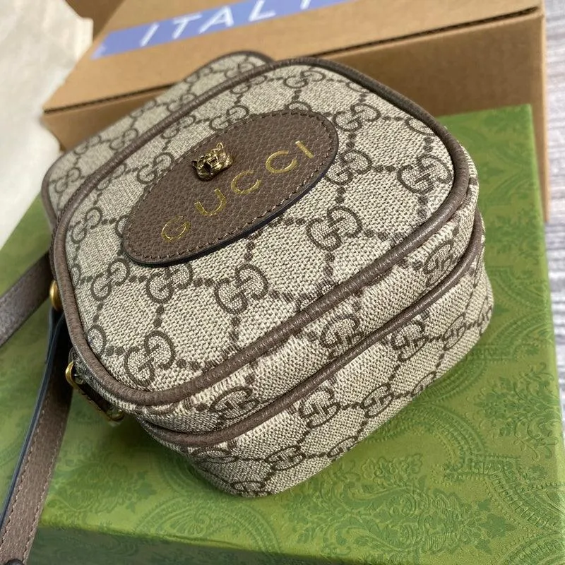Charm - GG Bags - 2110