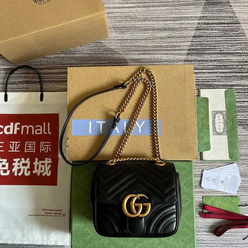 Charm - GG Bags - 825