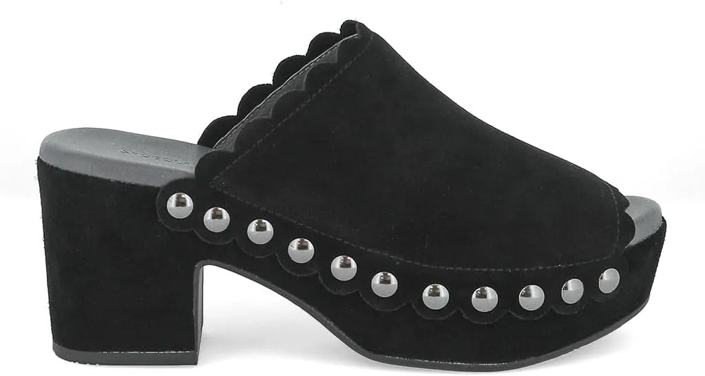 Chocolat Blu Women Shoes Genessis Scalloped Open Toe Clog