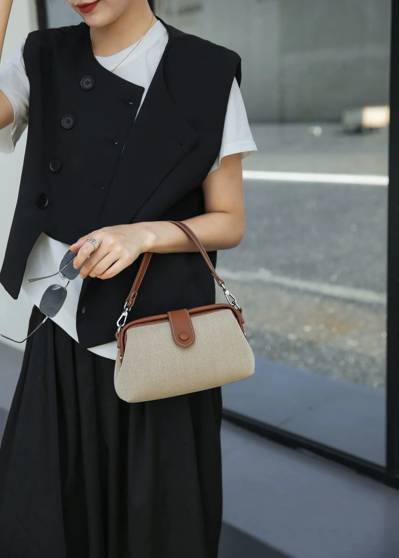 Compact Elegance — A Small but Mighty Bag