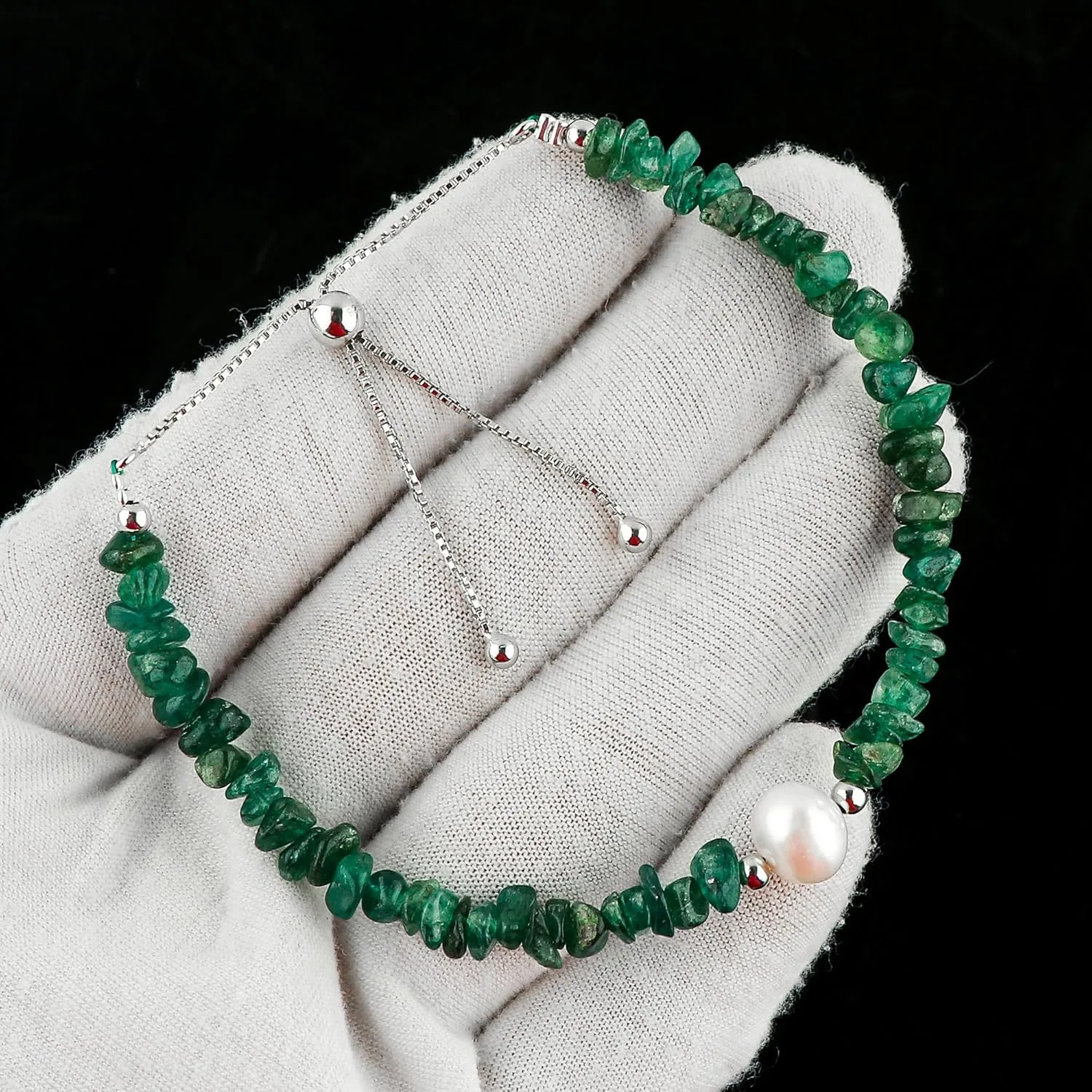 CRYSTALIS Natural Green-Jade Beads Slider Bolo Bracelet with Elegant Pearl, Uncut Chips Nuggets Crystals, Chakra Healing Gemstone, Women Jewelry, 925 Sterling Silver Slider 10 inch