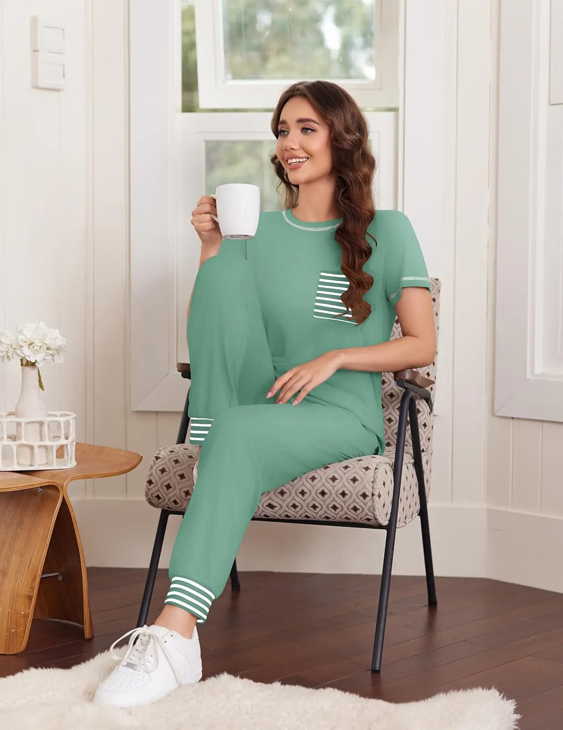 Ekouaer Pajama Sets for Women Short Sleeve Pjs Sets 2 Piece Loungewear Sleepwear with Long Joggers Pants