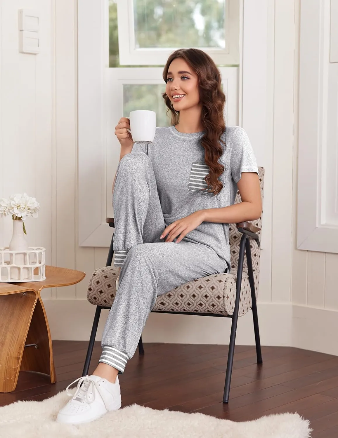 Ekouaer Pajama Sets for Women Short Sleeve Pjs Sets 2 Piece Loungewear Sleepwear with Long Joggers Pants