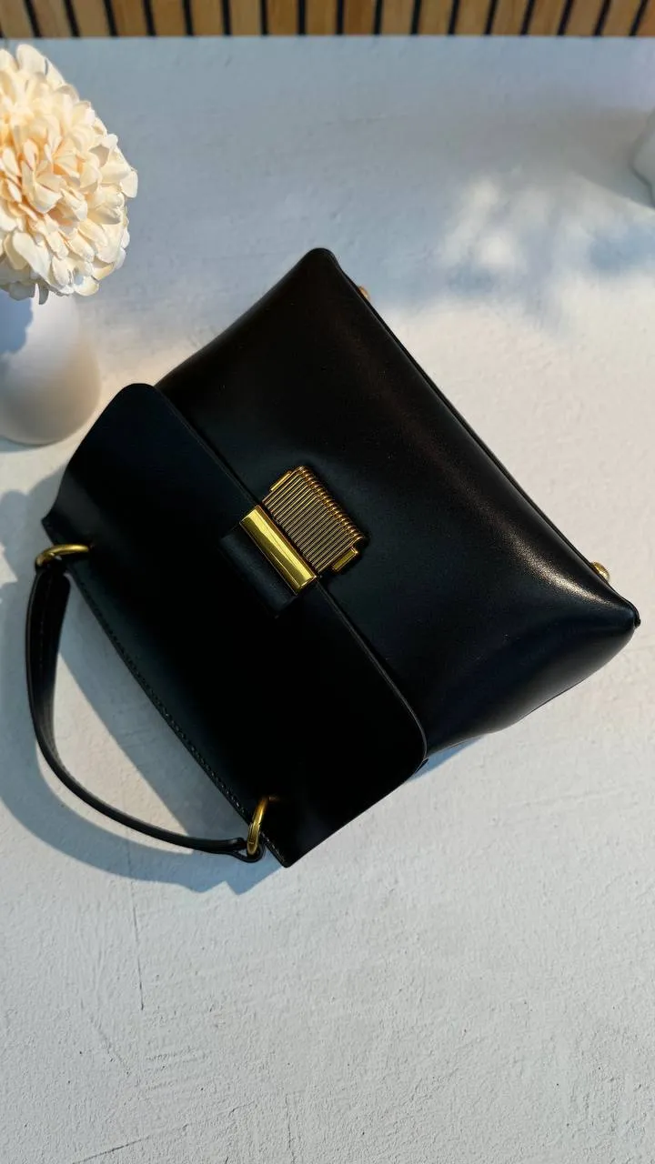Eterna Luxe – The Embodiment of Elegance