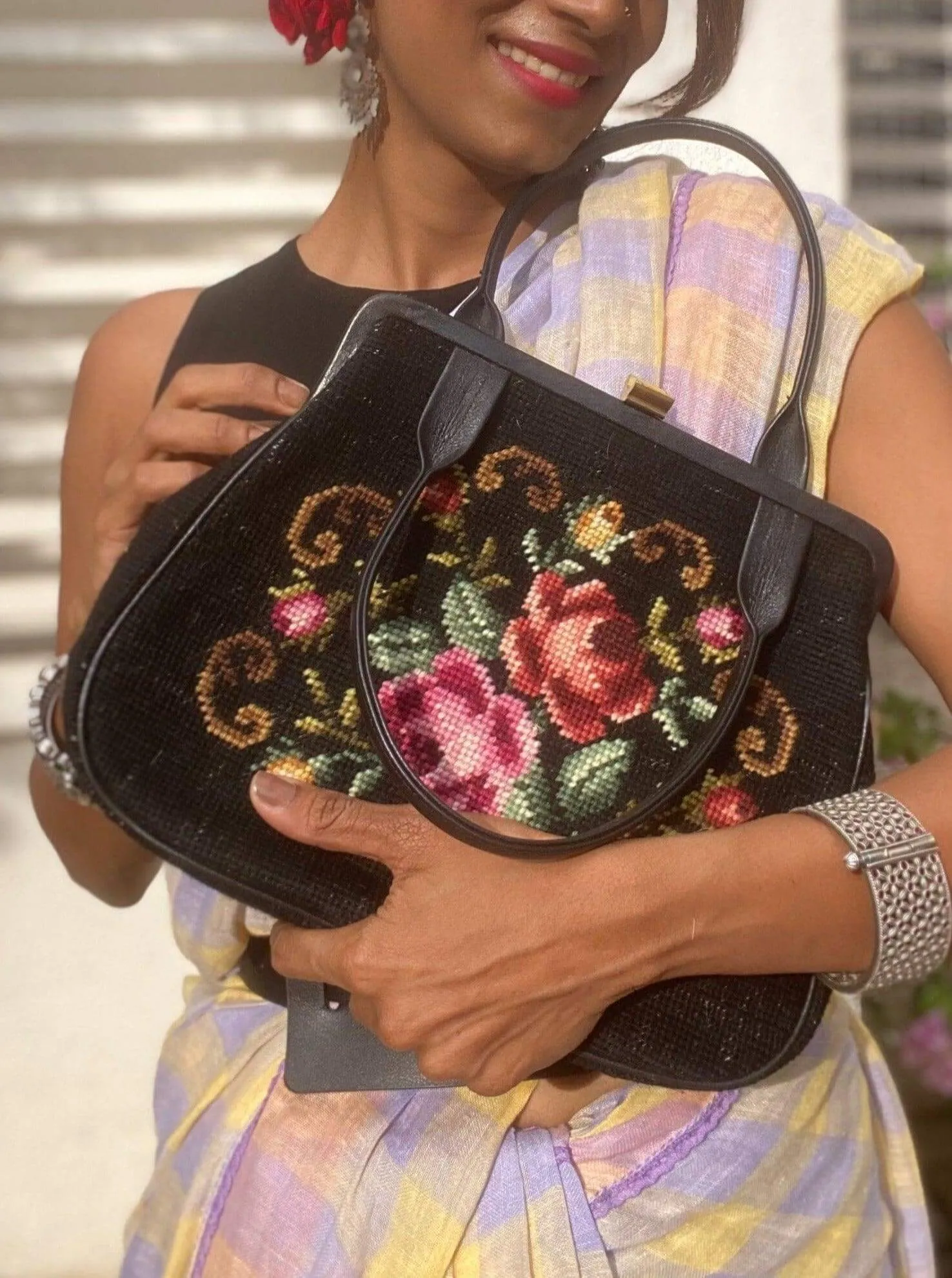 FLORAL PETIT POINT VINTAGE BAG FROM 1950'S