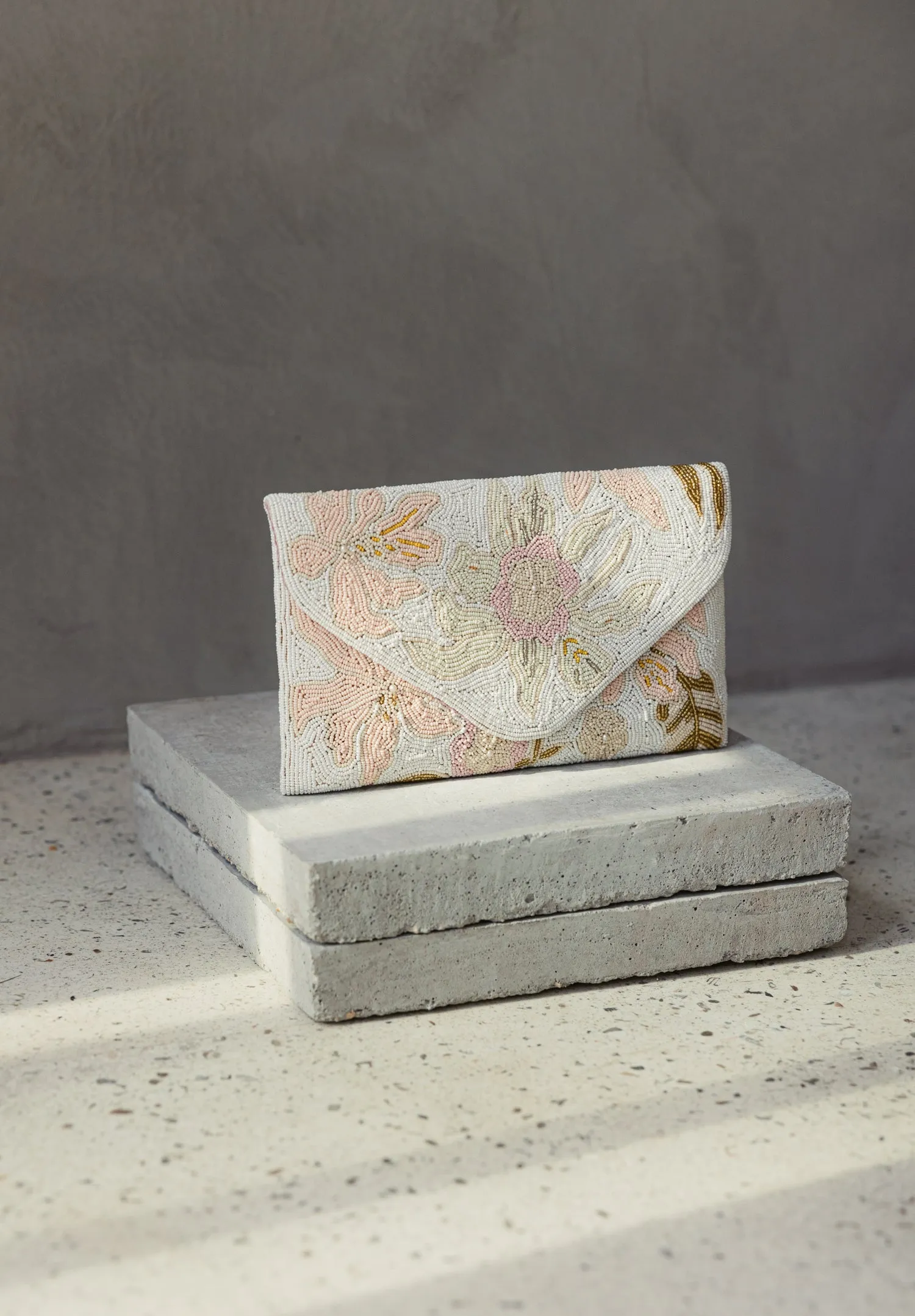 Flowers Beaded Handbag (Preorder)