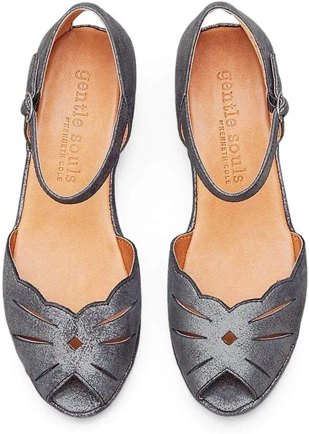 Gentle Souls by Kenneth Cole Women's Lily Moon Wedge Sandal