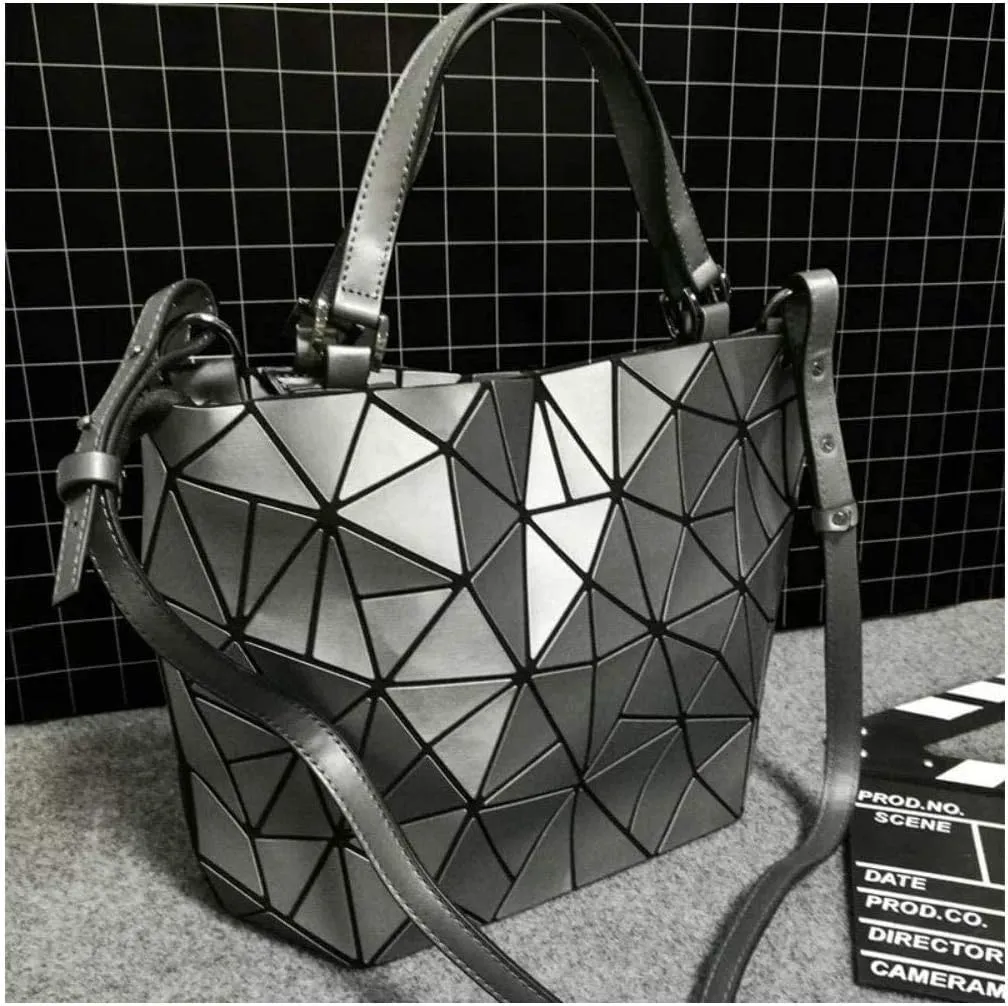 Geometric Luminous Purses and Handbags Shard Lattice Eco-Friendly Artificial Leather Rainbow Holographic Purse, Color, Large