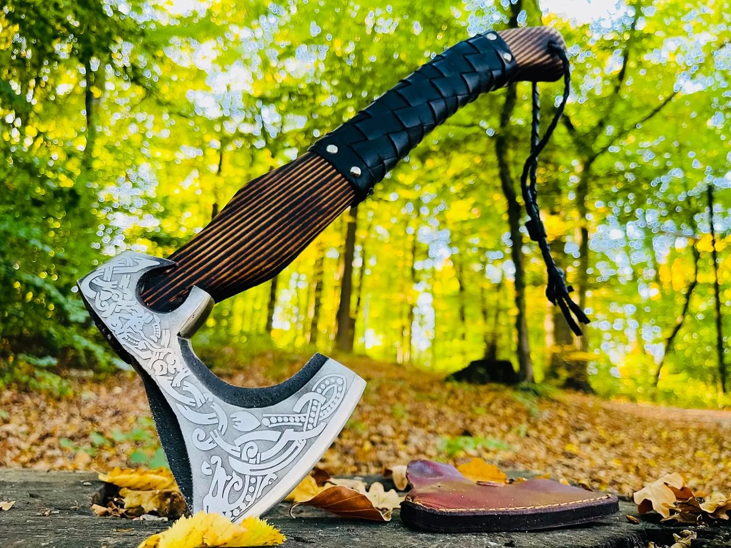 Handmade Viking Axe Hunting Outdoor Camping Survival Hatchet Norse Axe 1095 Carbon Steel Rosewood Handle Anniversary Birthday Christmas Gift Idea