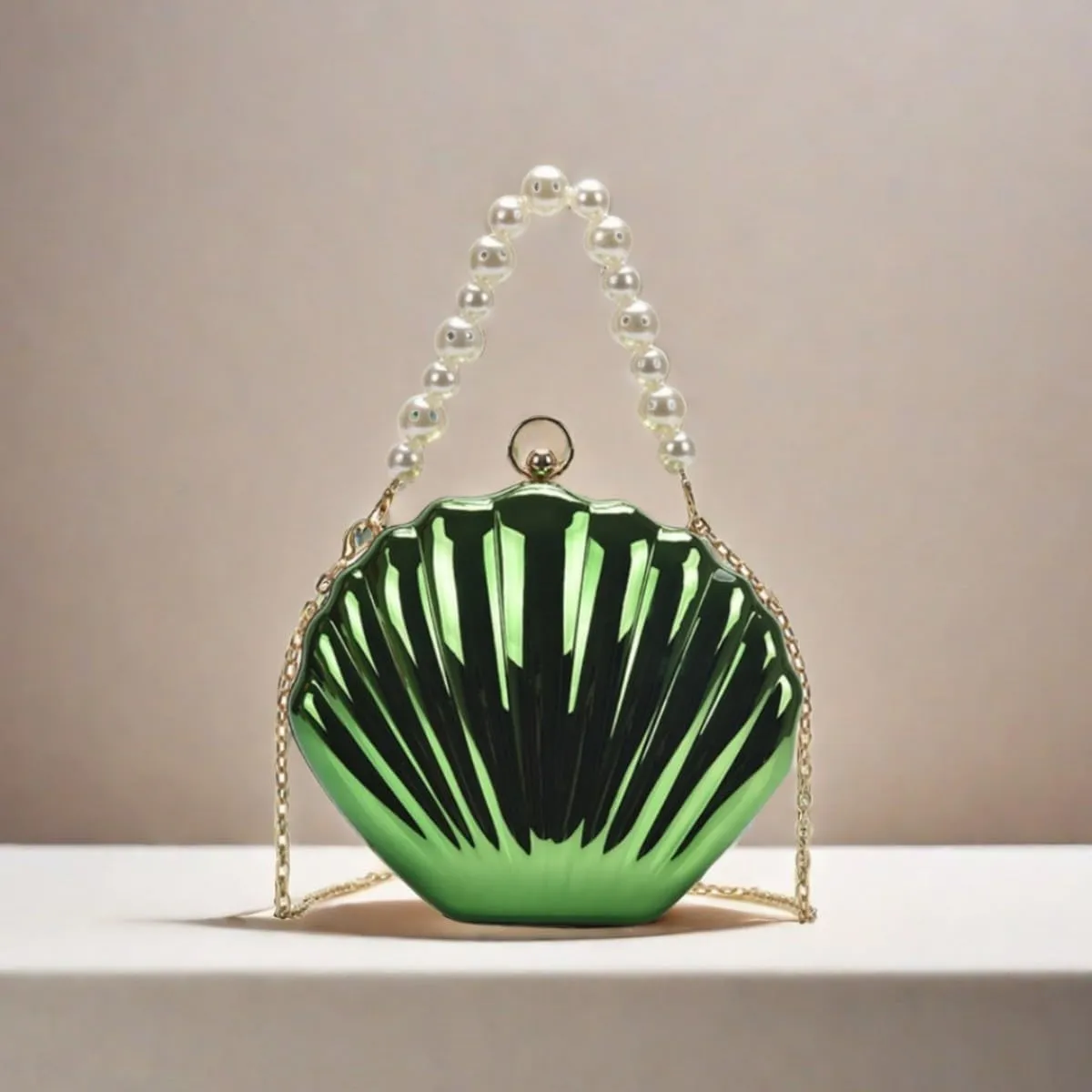 IAMUHI Lovely Shell Handbag Purse Beaded Evening Bag Chain Cross-body Clutch Purse