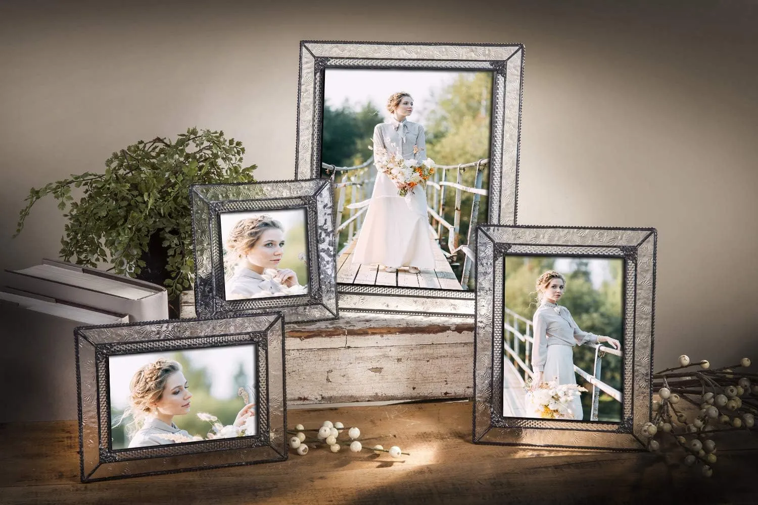 J Devlin Glass Art Pic 380-46HV Vintage Glass Picture Frame Tabletop 4 x 6 Photo