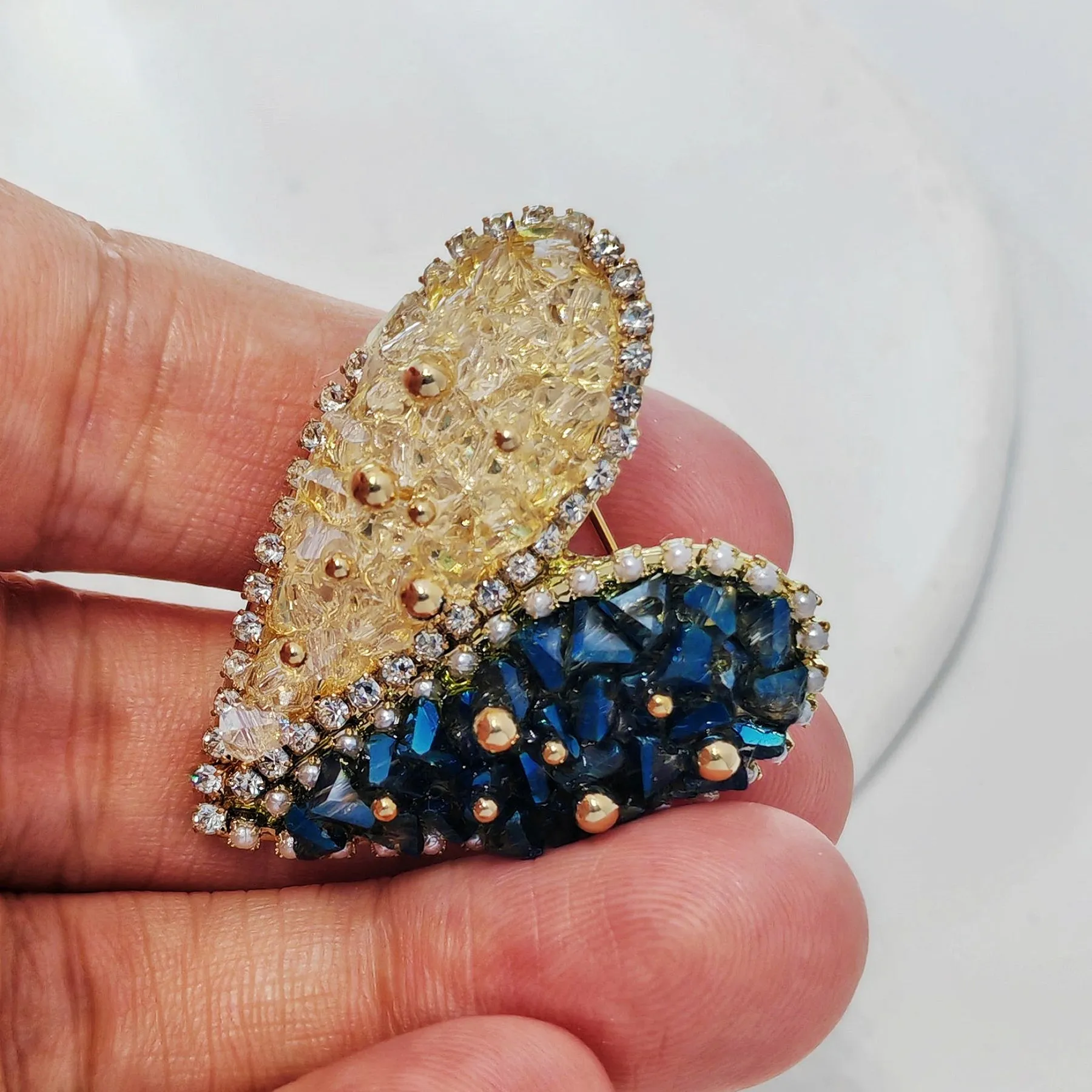 Jewelblings Stunning Golden Beaded Yellow Blue Rhinestone Heart Shaped Broaches and Pins Two Color Jewelry for Women Business Suit Dresses