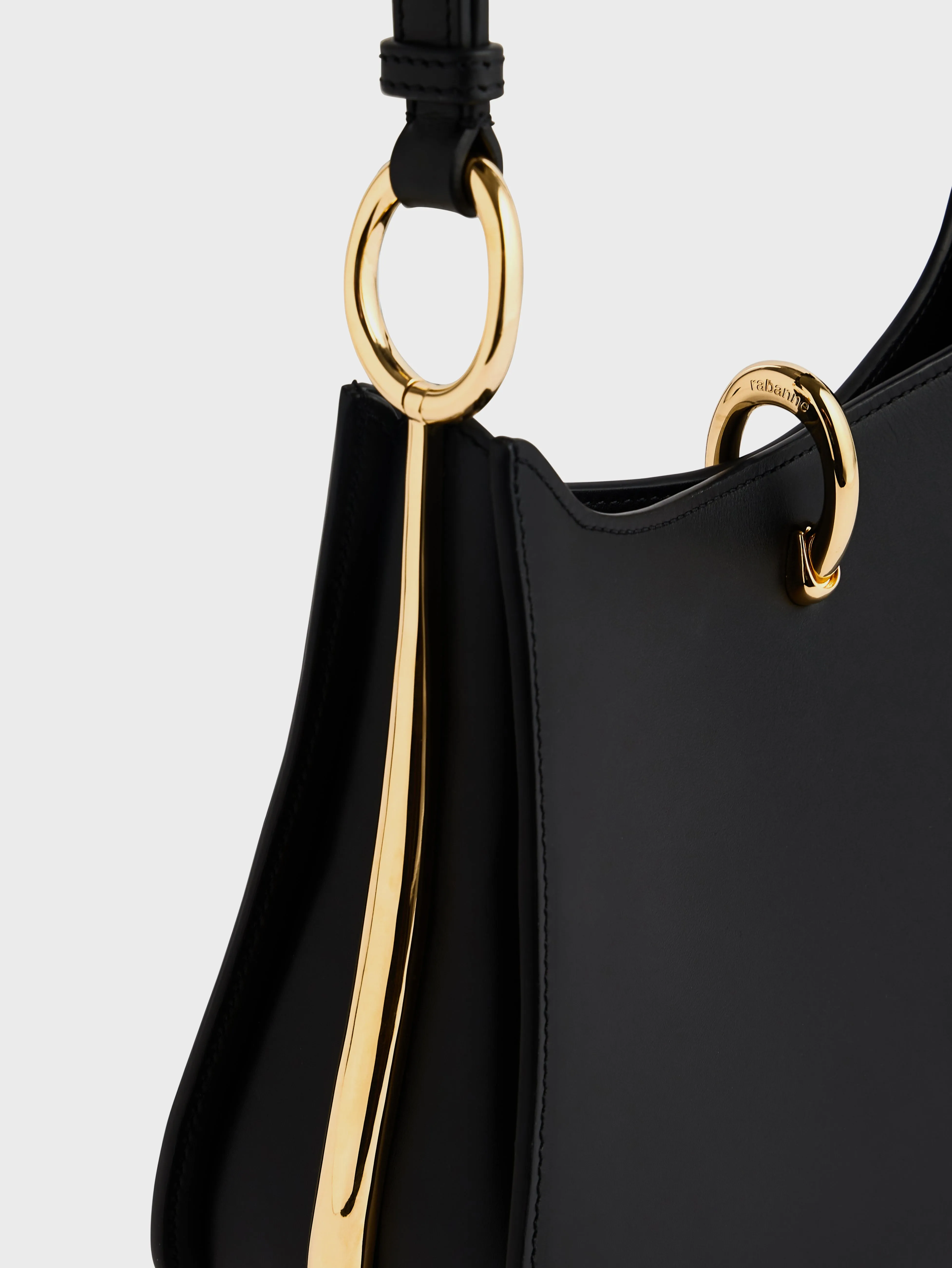 MEDIUM RING LEATHER BAG