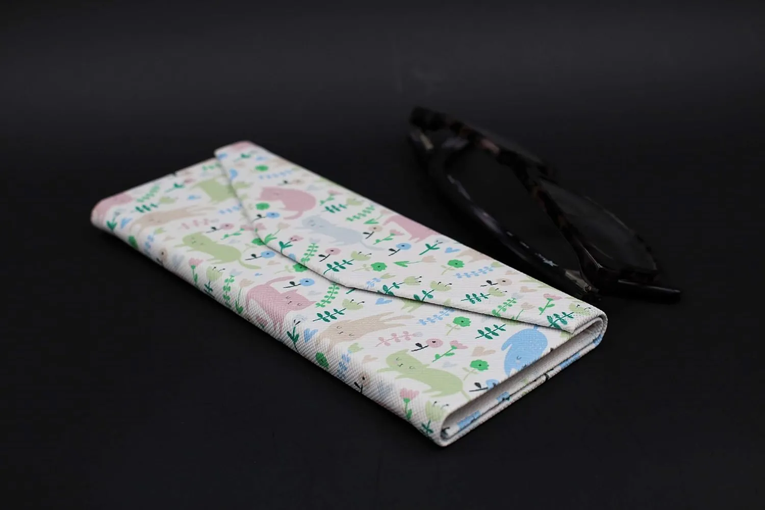 Real Sic Glasses Case for Men and Women - Magnetic Folding Hard Shell Sunglass Holder - Inspired by Adorable Animals
