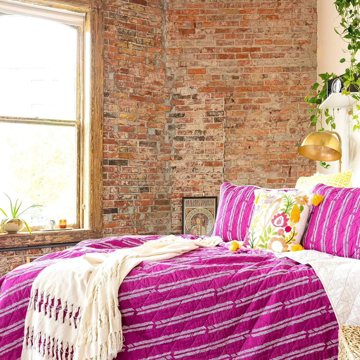 Refinery29 | Shea Stripe Bedding Collection | Luxury 100% Cotton Premium Ultra Soft Quilt Coverlet, Lightweight Comfortable 3 Piece Set, Modern Design for Home Hotel Décor (Twin/TwinXL, Purple)