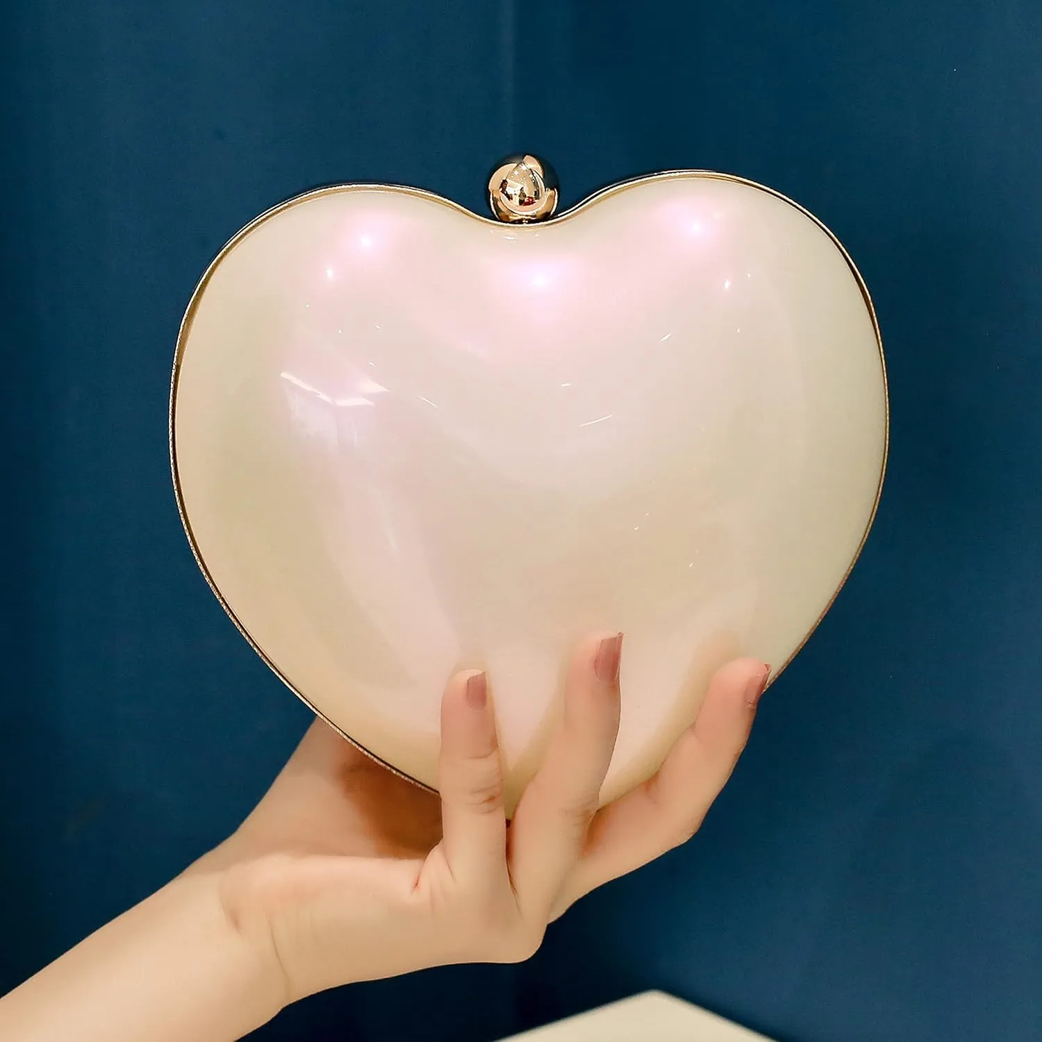 Rejolly Clear Acrylic Clutch Evening Purse Heart Shaped Bags for Women Transparent Novelty Small Mini Handbag Crossbody Bag