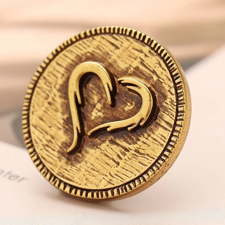 Retro British Heart-Carved Metal Decorative Buttons 6pcs
