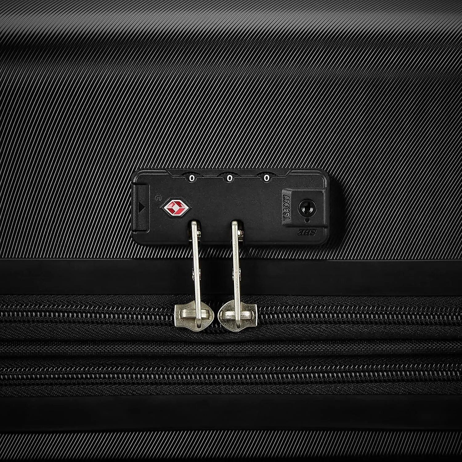 Samsonite Evolve SE Hardside Expandable Luggage with Spinners, Bass Black, 3PC Set (CO/M/L)