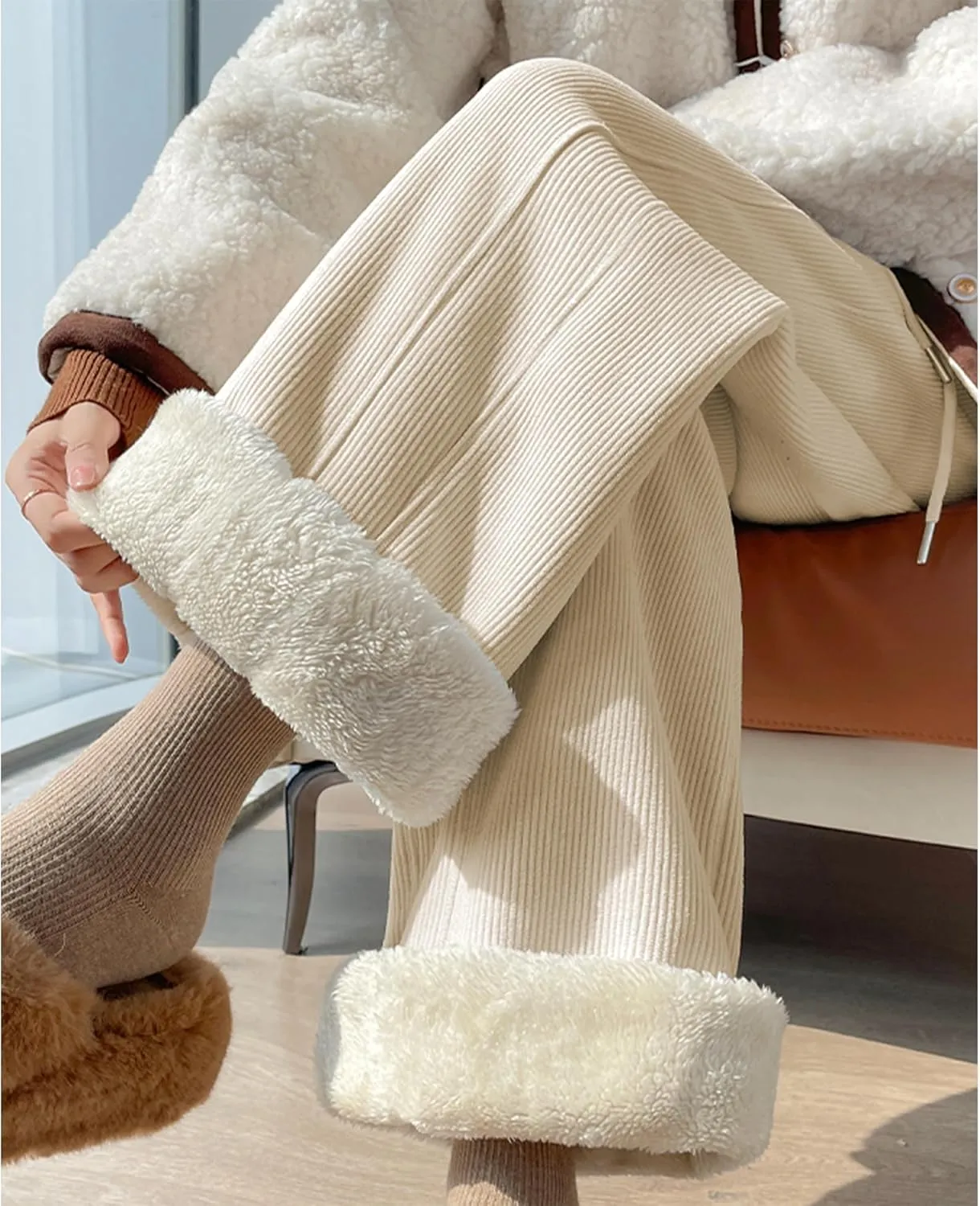 Sherpa Lined Sweatpants Women Drawstring Waistband Winter Warm Wide Leg Athletic Jogger Fleece Pants with Pockets