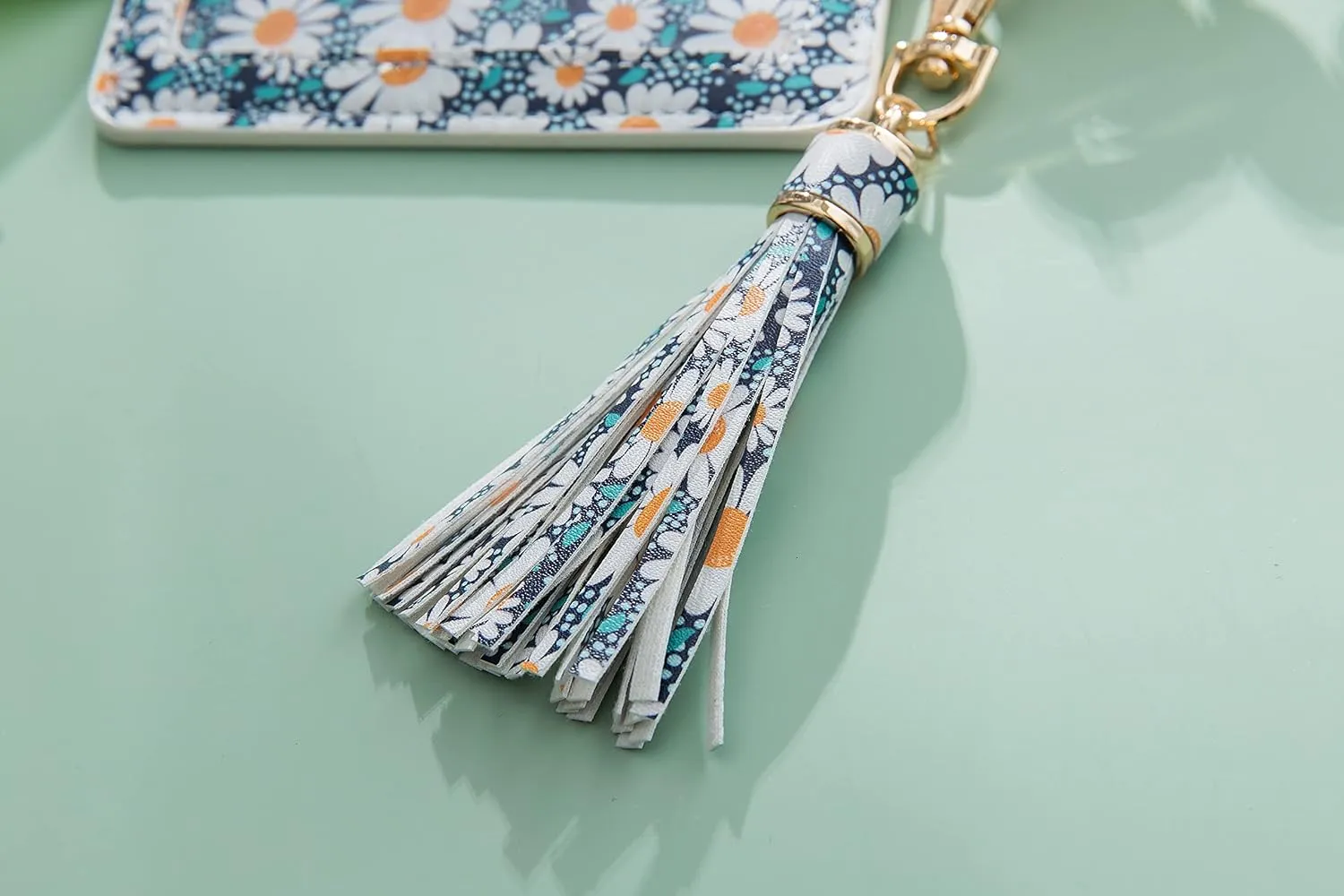 Silicone Wood Beaded Tassel Bracelet Wristlet Bangle Keychain Key Ring With Card Holder Wallet Purse