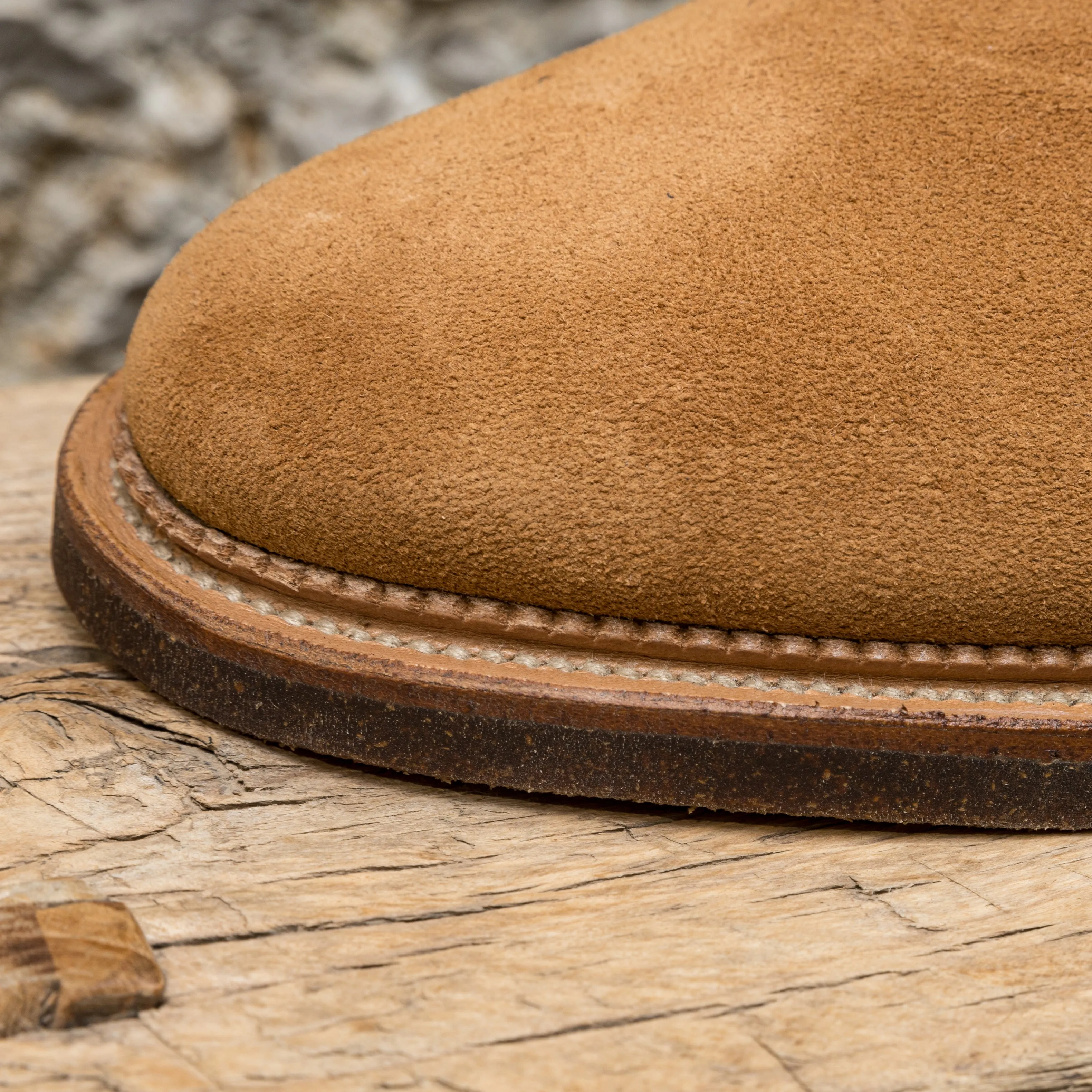 Slipper 2010 in Anise Janus Calf Suede