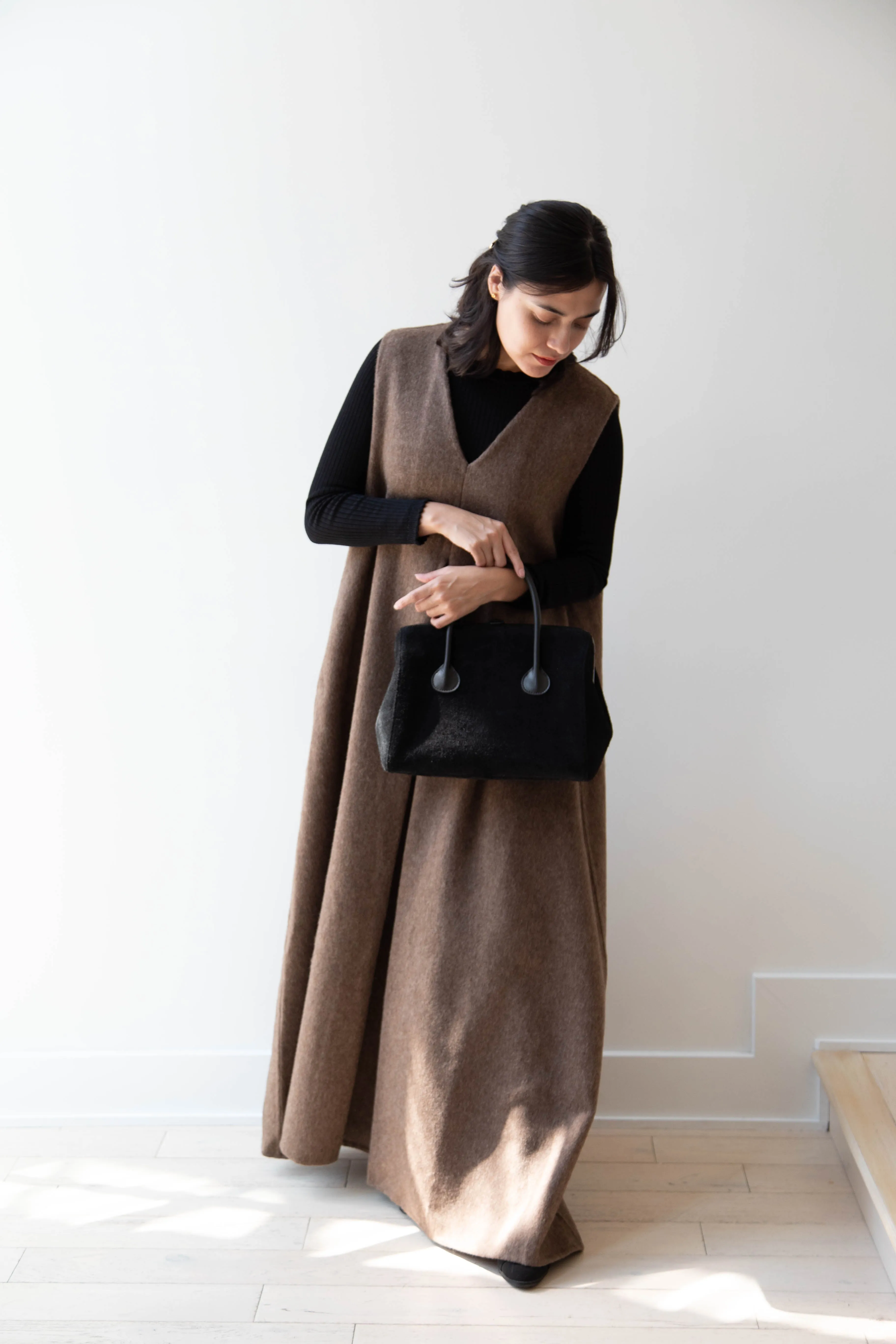 The Backward Vendor | Tanker Carrier Bag in Black Suede