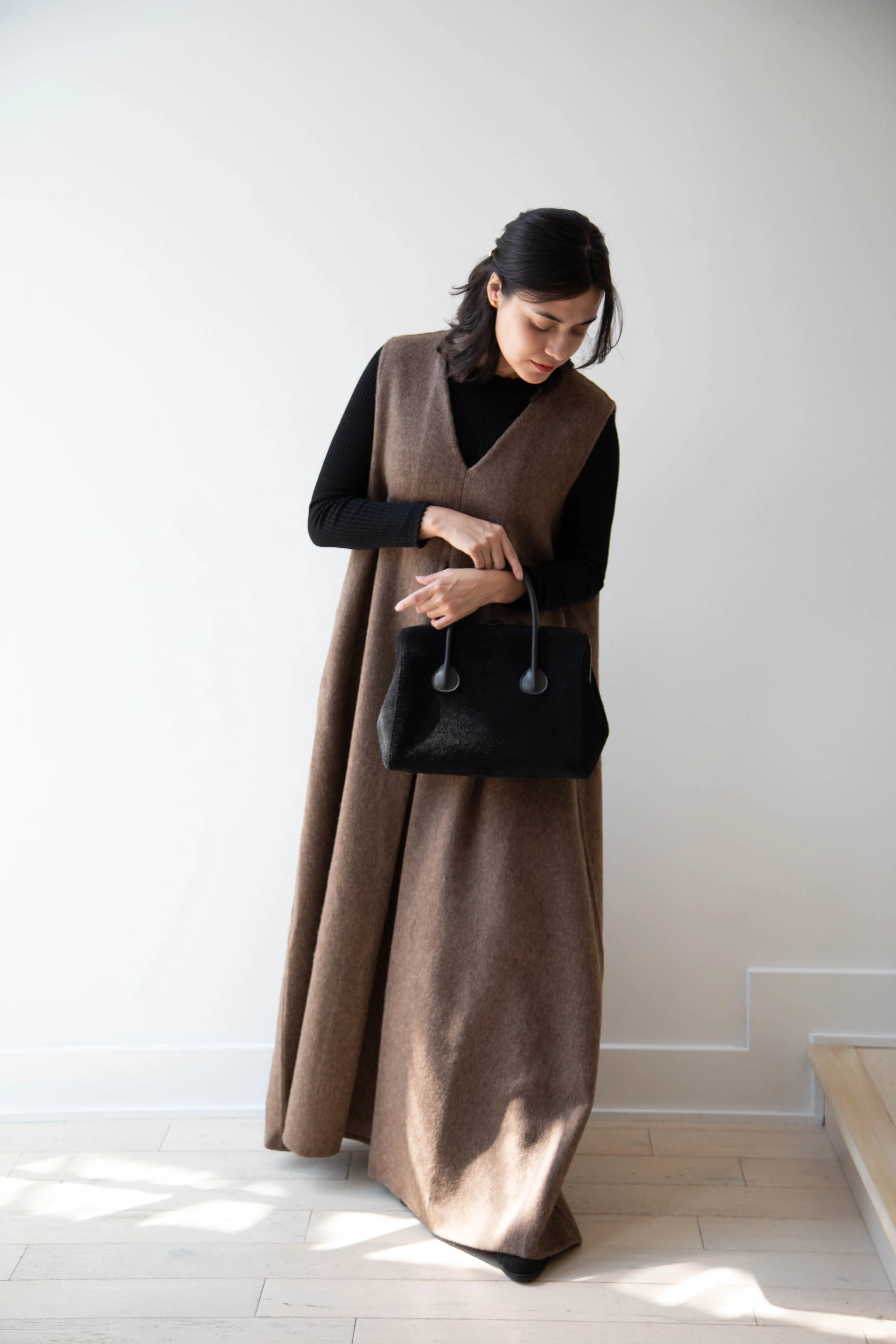 The Backward Vendor | Tanker Carrier Bag in Black Suede