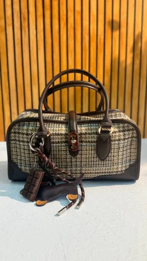 Tweed Luxe Bag with Genuine Leather – Elegance in Every Detail