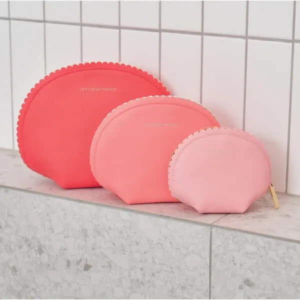 Vanity Scalloped Small Pouch – Baby Pink