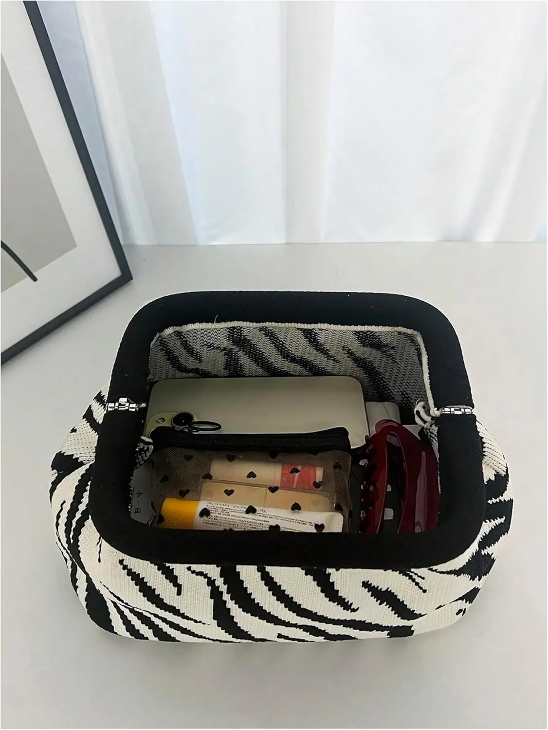Verdusa Women's Striped Clutch Handbags Crochet Bag Classic Crossbody Bags