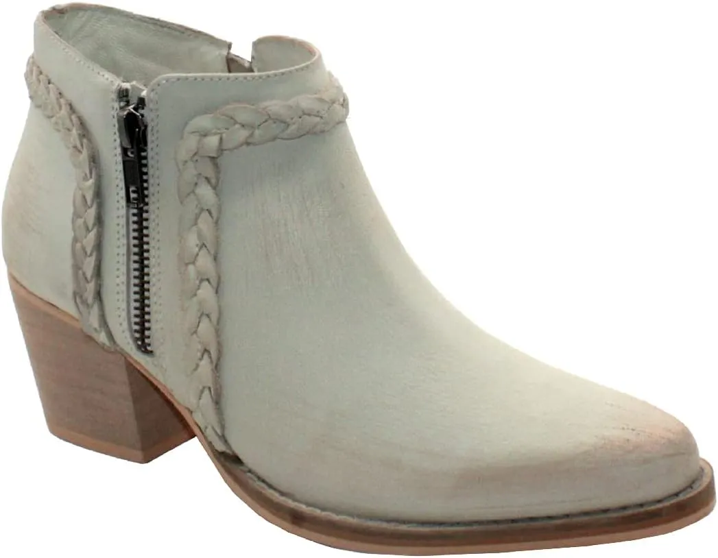 Very Volatile Women's Bronco Ankle Boot