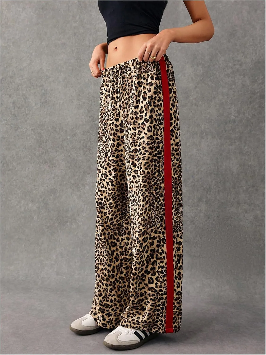 WDIRARA Women's Leopard Print Side Striped Wide Leg Sweatpants High Waisted Drawstring Baggy Pants